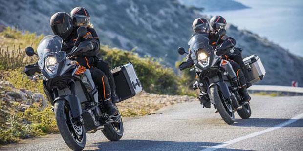 Sämtliche Eckdaten zeigen bei KTM derzeit nur in eine Richtung: nach oben! Das soll sich 2015 auch mit der neuen 1050er Adventure fortsetzen.