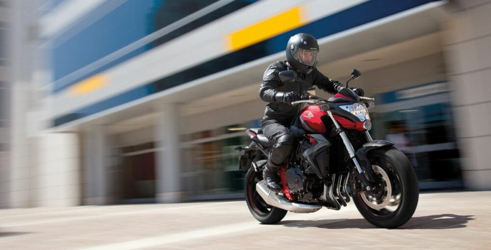 Hondas hübsche Dinger » 7 Honda CB1000R in Aktion