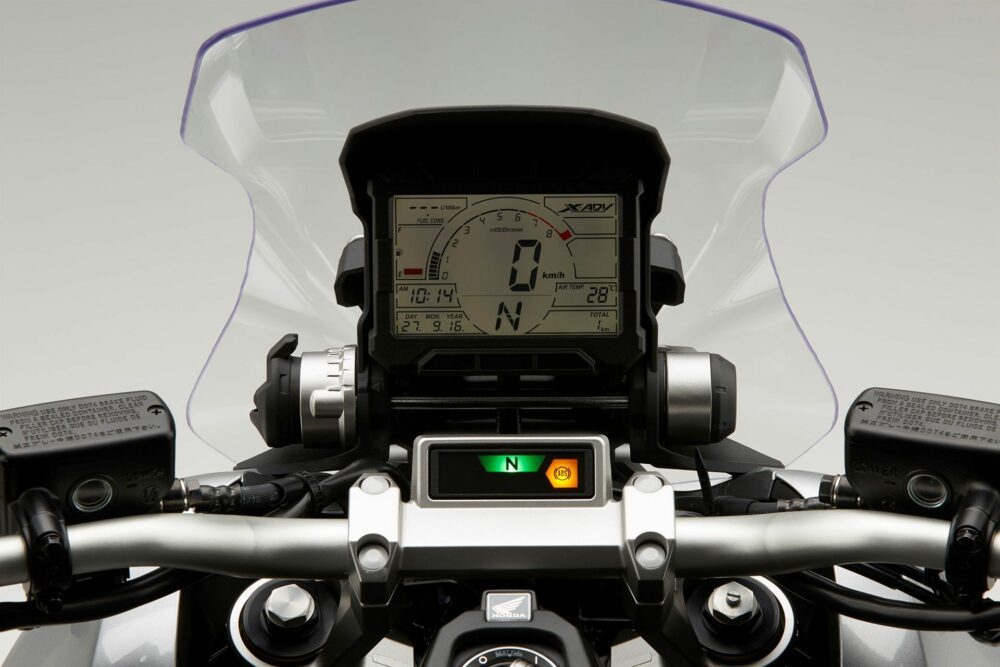 Fahrbericht Honda X-ADV: Moller oder Rotorrad? » 8 » x adv 82404 17YM X ADV