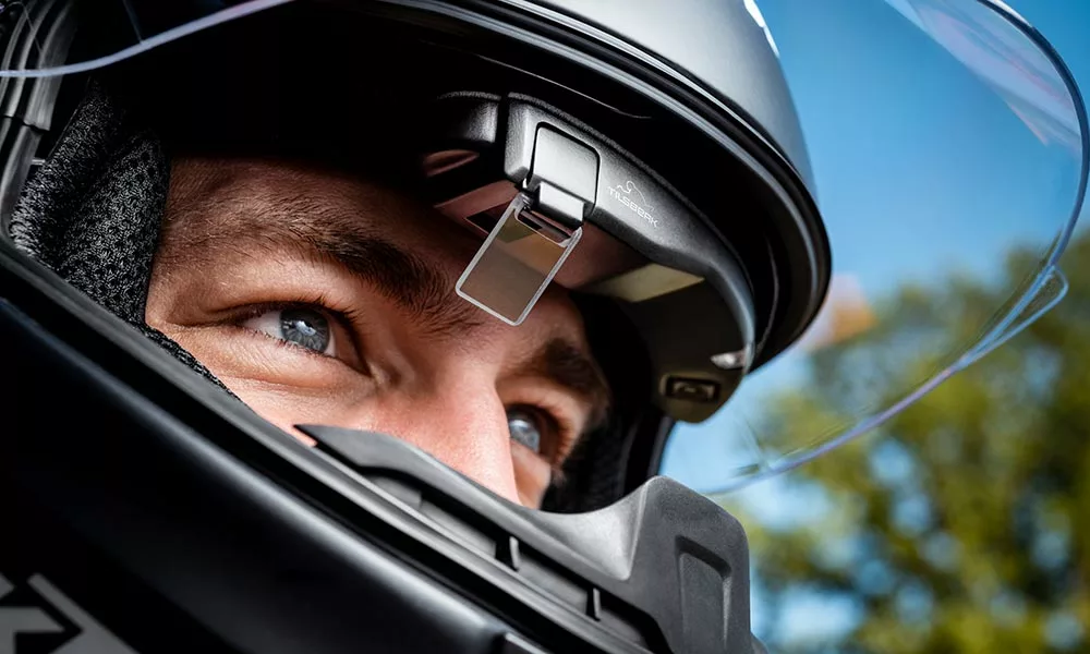 Head-Up Display mit Calimoto nutzbar » 2 Tilsberk Head-Up-Display